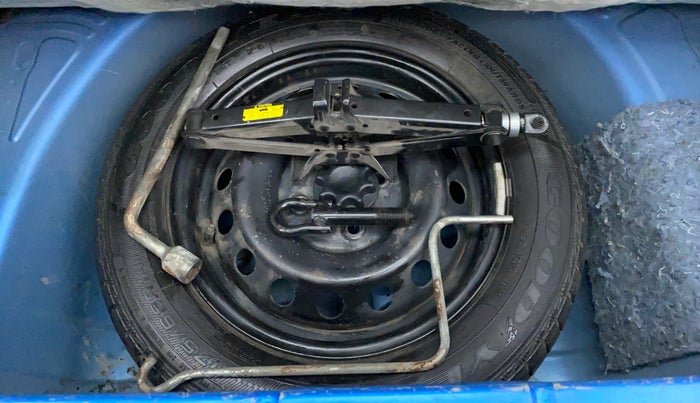 2014 Toyota Etios Liva G, Petrol, Manual, 69,804 km, Spare Tyre