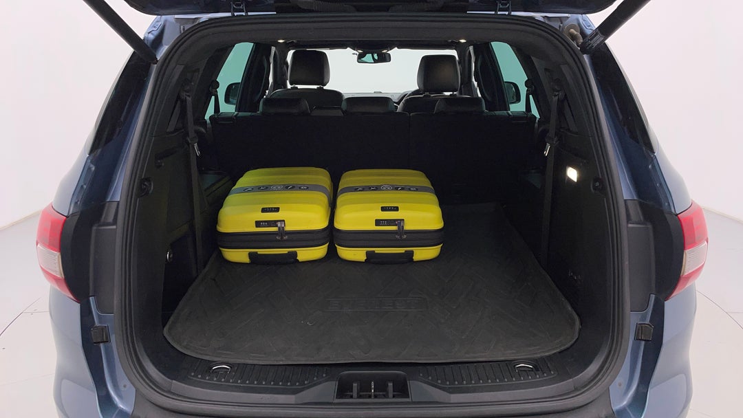 2019 Ford Everest Titanium (4wd 7 Seat), Automatic, 103083 km, Boot Inside View with Luggage