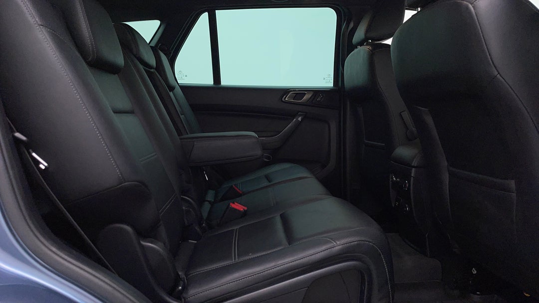 2019 Ford Everest Titanium (4wd 7 Seat), Automatic, 103083 km, Right Side Rear Door Cabin View