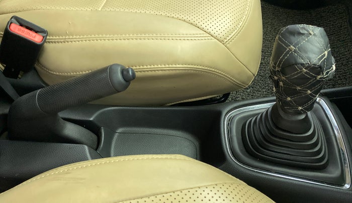 2019 Honda Amaze 1.2 V MT I-VTEC, Petrol, Manual, 11,328 km, Gear Lever