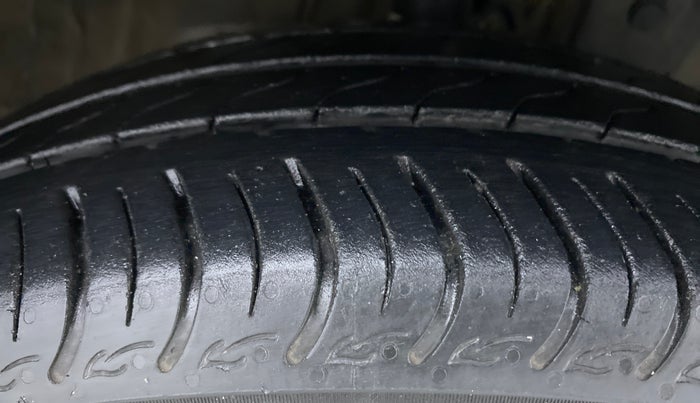 2019 Honda Amaze 1.2 V MT I-VTEC, Petrol, Manual, 11,328 km, Right Front Tyre Tread