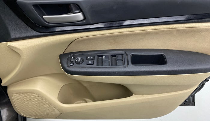 2019 Honda Amaze 1.2 V MT I-VTEC, Petrol, Manual, 11,328 km, Driver Side Door Panels Control