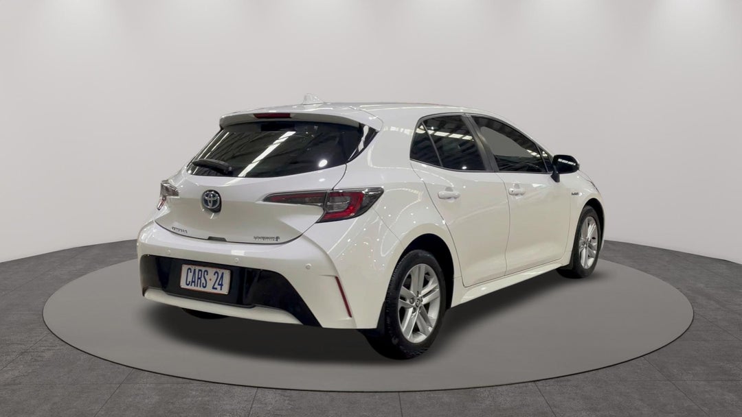 Right Back Diagonal (45- Degree) View