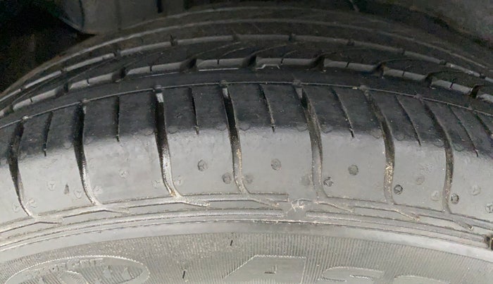 2019 Tata NEXON XM 1.2, Petrol, Manual, 17,959 km, Right Rear Tyre Tread