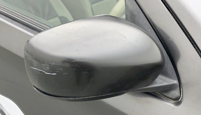 2018 Maruti Alto K10 VXI, Petrol, Manual, 50,002 km, Right rear-view mirror - Cover has minor damage