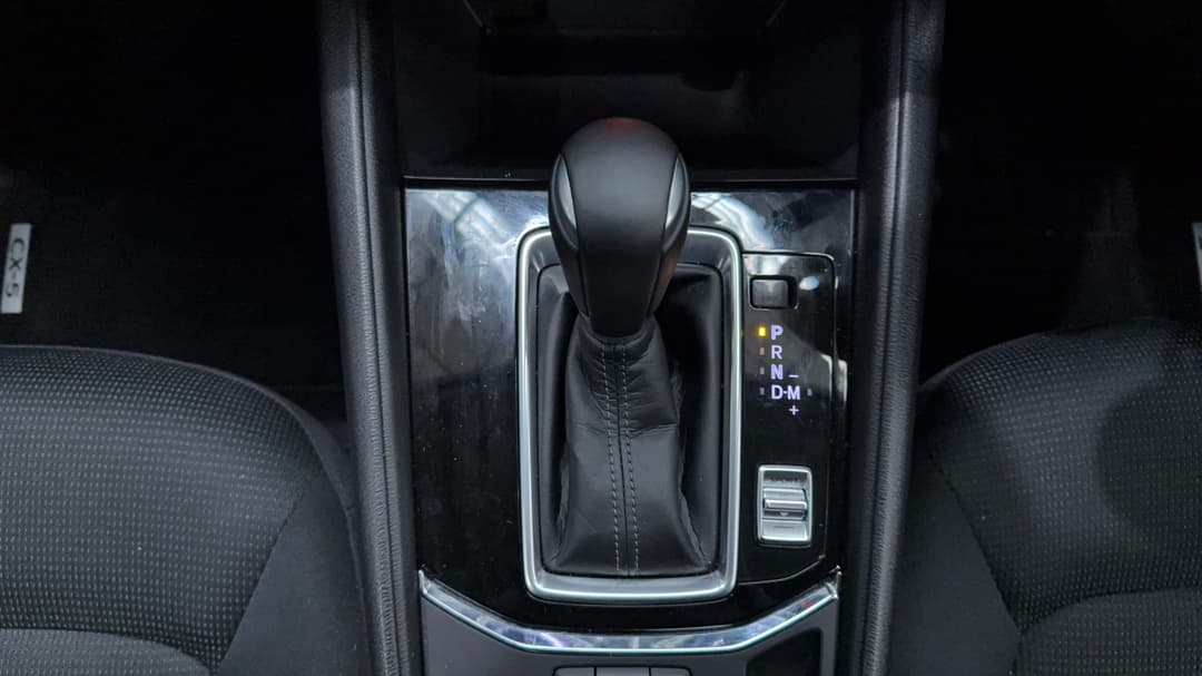 2025 Mazda CX-5 G25 Maxx Sport (FWD), Automatic, 10082 km, Gear Lever 