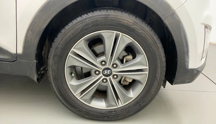 2017 Hyundai Creta SX PLUS AT 1.6 PETROL, Petrol, Automatic, 90,860 km, Right Front Wheel