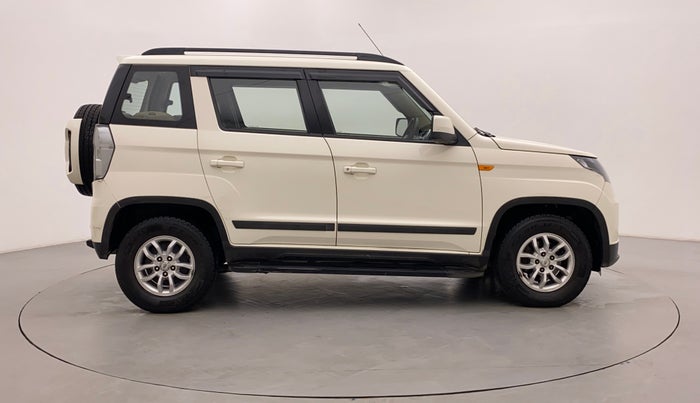 2019 Mahindra TUV300 T8, Diesel, Manual, 23,624 km, Right Side View