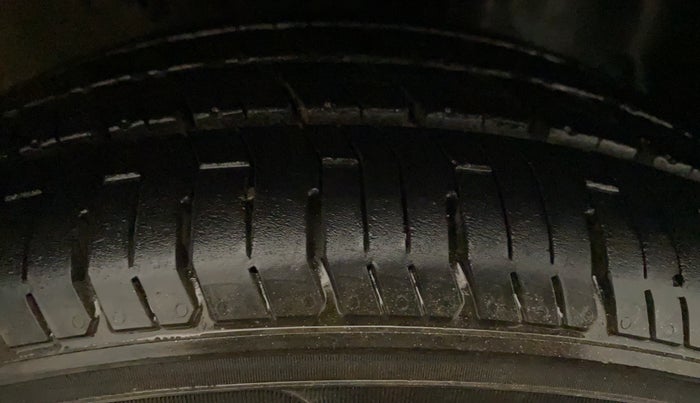 2018 Maruti IGNIS ZETA 1.2, Petrol, Manual, 82,498 km, Left Rear Tyre Tread