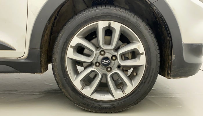 2016 Hyundai i20 Active 1.2 SX, Petrol, Manual, 62,643 km, Right Front Wheel