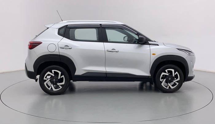 2021 Nissan MAGNITE XE, Petrol, Manual, 9,640 km, Right Side View