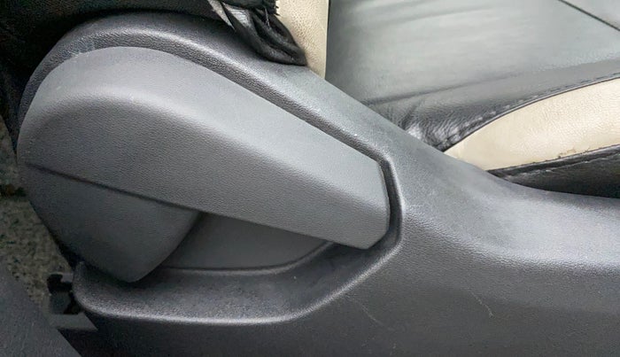 2021 Nissan MAGNITE XE, Petrol, Manual, 9,640 km, Driver Side Adjustment Panel