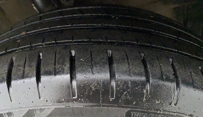 2019 Maruti Baleno ZETA 1.2 K12, Petrol, Manual, 29,123 km, Right Front Tyre Tread