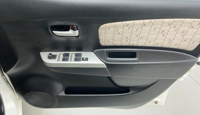 2015 Maruti Wagon R 1.0 VXI, Petrol, Manual, 15,704 km, Driver Side Door Panels Control
