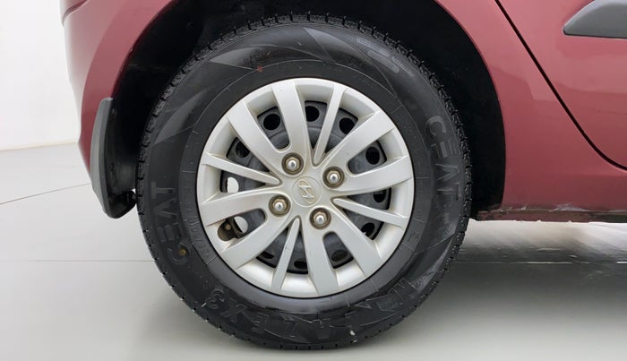 2014 Hyundai i10 SPORTZ 1.1 IRDE2, Petrol, Manual, 32,256 km, Right Rear Wheel