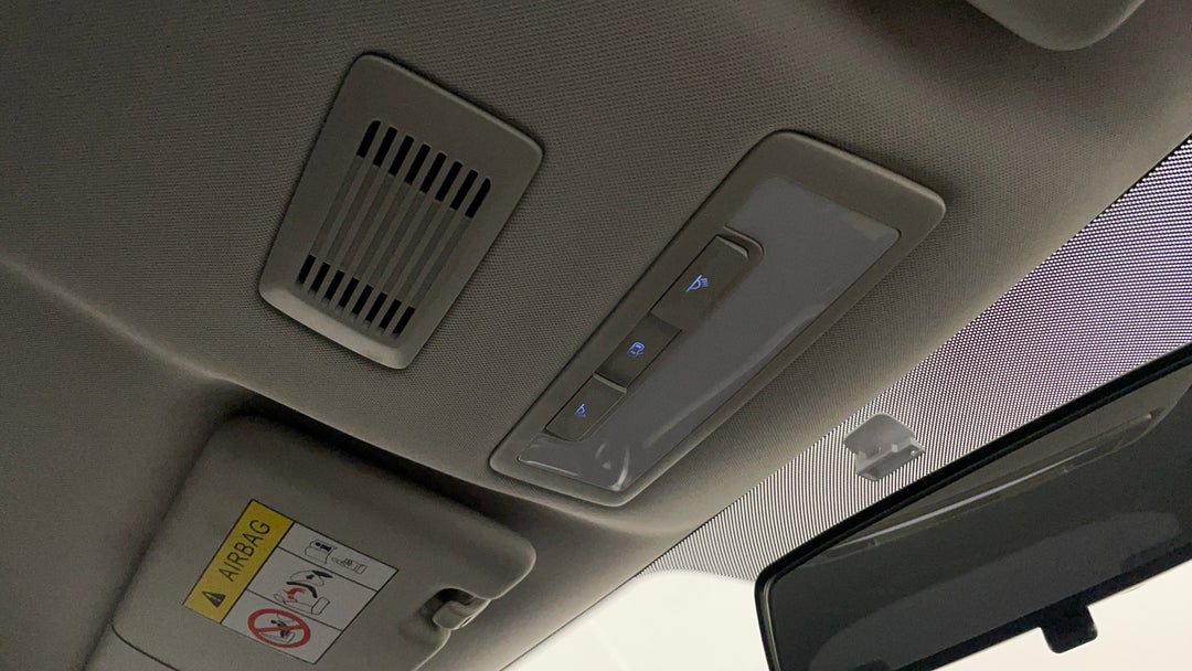 On-Roof Controls/Sunglass holder