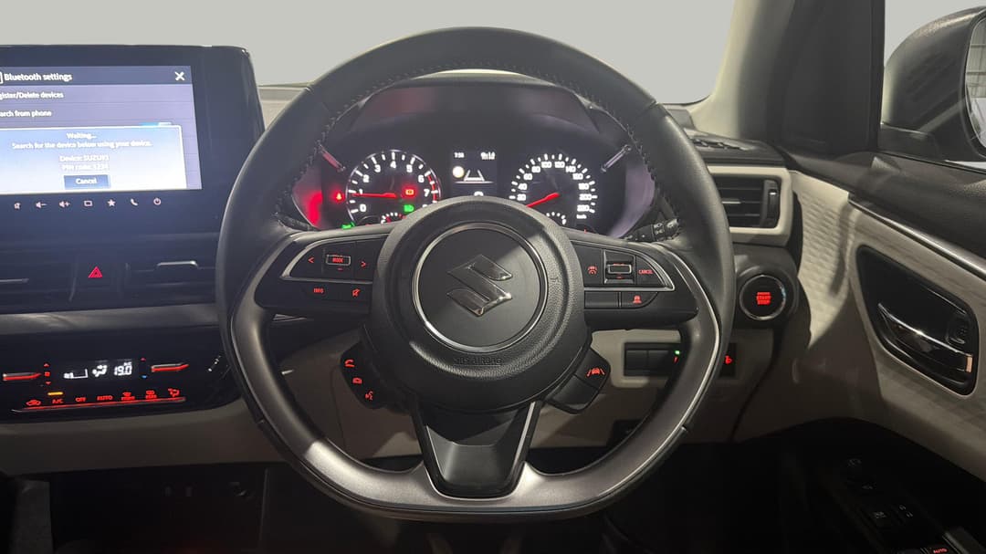 2025 Suzuki Swift Hybrid Glx, Automatic, 22390 km, Steering Wheel Close-up