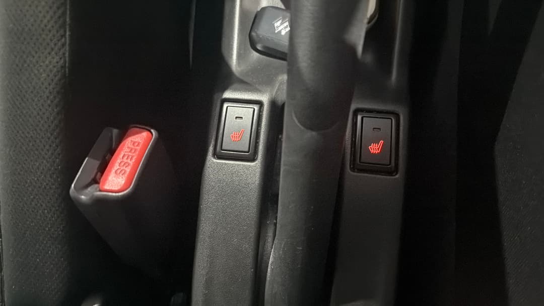 2025 Suzuki Swift Hybrid Glx, Automatic, 22390 km, Ventilated Seats