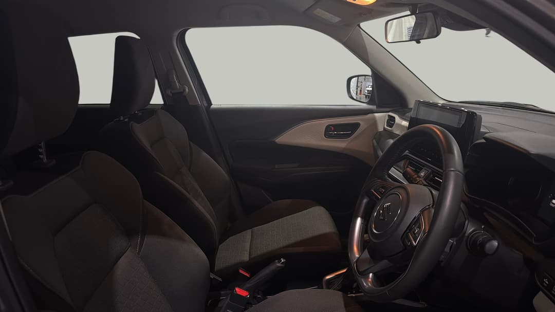 2025 Suzuki Swift Hybrid Glx, Automatic, 22390 km, Right Side Front Door Cabin View