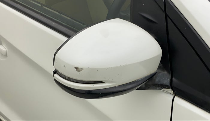 2016 Honda Brio VX AT, Petrol, Automatic, 30,752 km, Right rear-view mirror - Minor scratches