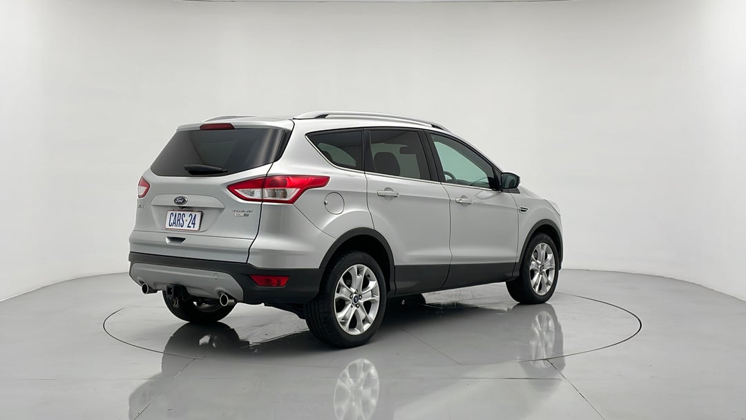 Right Back Diagonal (45- Degree) View