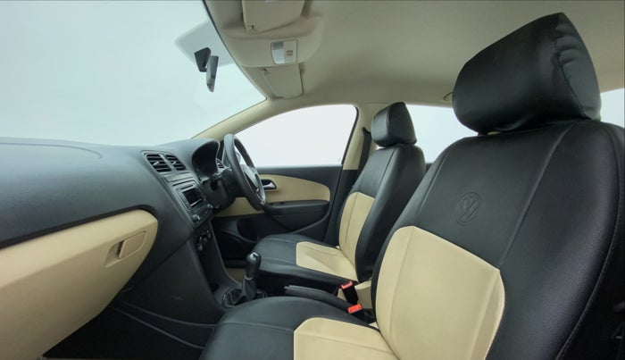 2017 Volkswagen Ameo COMFORTLINE PLUS PETROL, Petrol, Manual, 47,323 km, Right Side Front Door Cabin