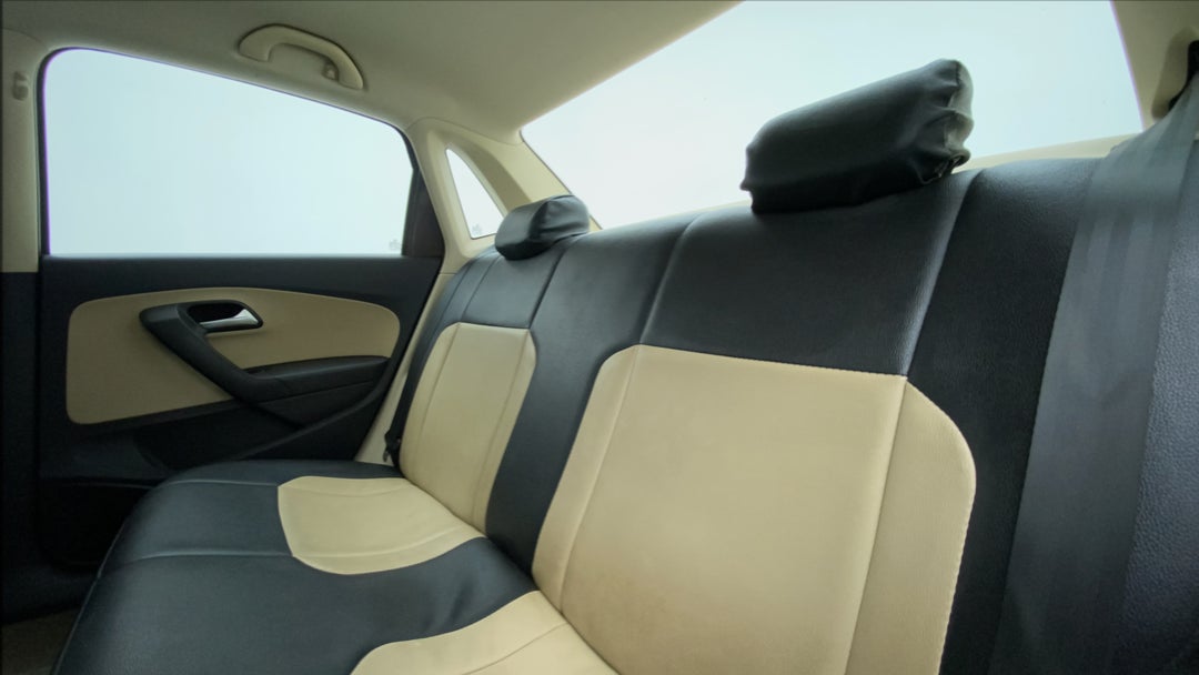 Right Side Rear Door Cabin
