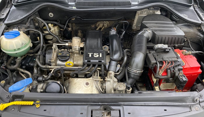 2014 Volkswagen Polo GT TSI 1.2 PETROL AT, Petrol, Automatic, 90,260 km, Open Bonet