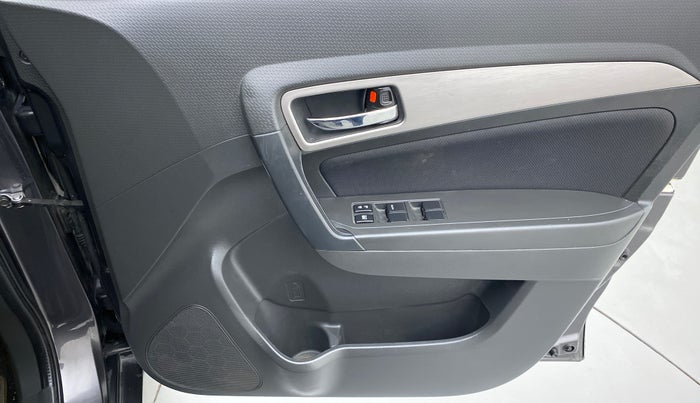 2017 Maruti Vitara Brezza ZDI, Diesel, Manual, 77,501 km, Driver Side Door Panels Control