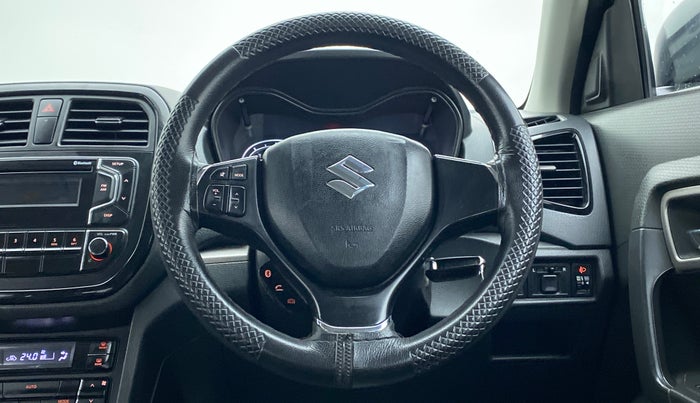 2017 Maruti Vitara Brezza ZDI, Diesel, Manual, 77,501 km, Steering Wheel Close Up