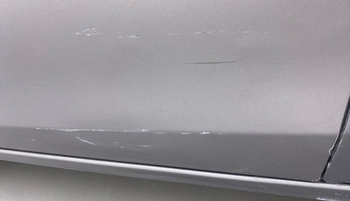 2020 Maruti Celerio VXI CNG, CNG, Manual, 49,151 km, Front passenger door - Minor scratches