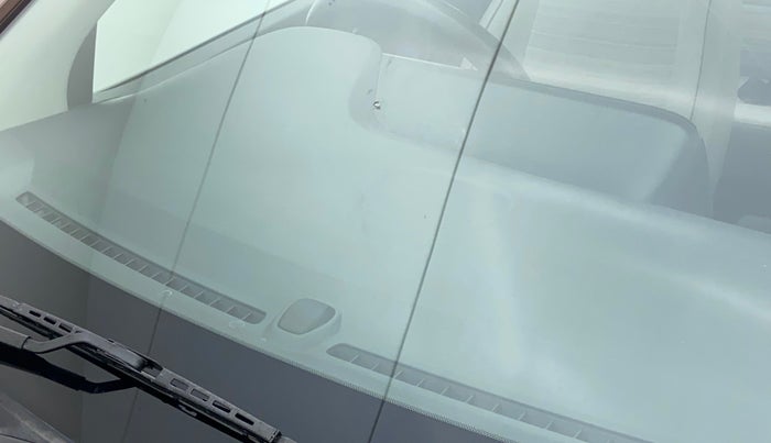 2020 Hyundai AURA SX 1.2 (O), Petrol, Manual, 35,860 km, Front windshield - Minor spot on windshield