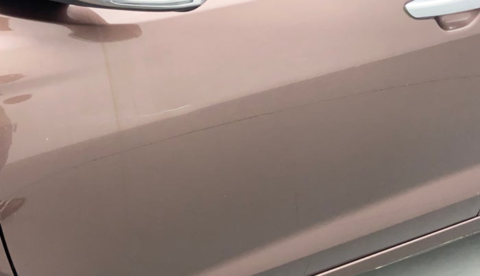 2020 Hyundai AURA SX 1.2 (O), Petrol, Manual, 35,860 km, Front passenger door - Minor scratches