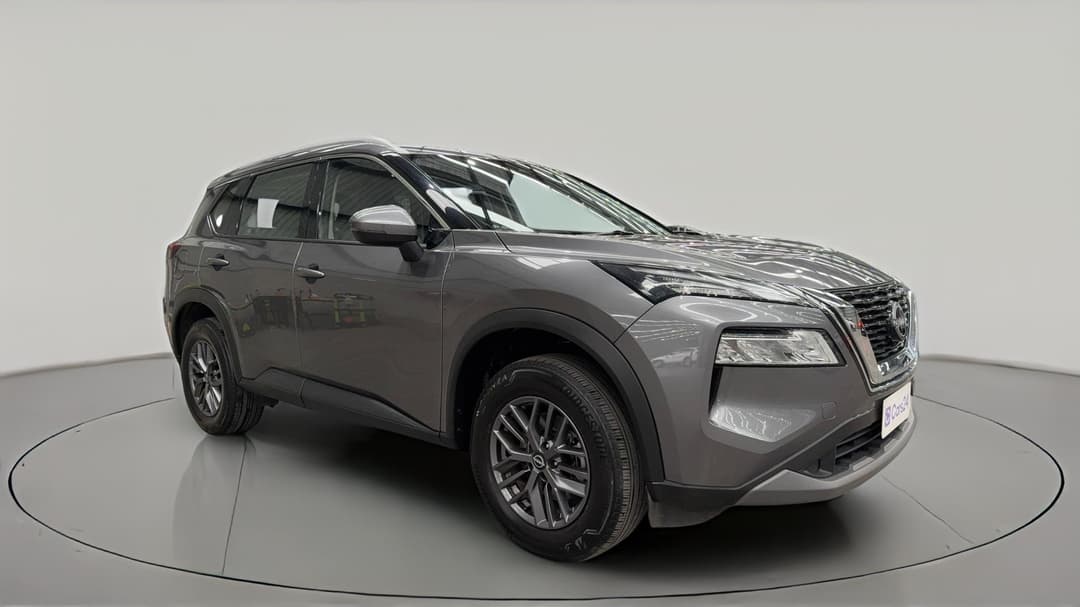 2024 Nissan X-trail St (4WD) 7 Seat, Automatic, 57830 km, Right Front Diagonal (45- Degree) View