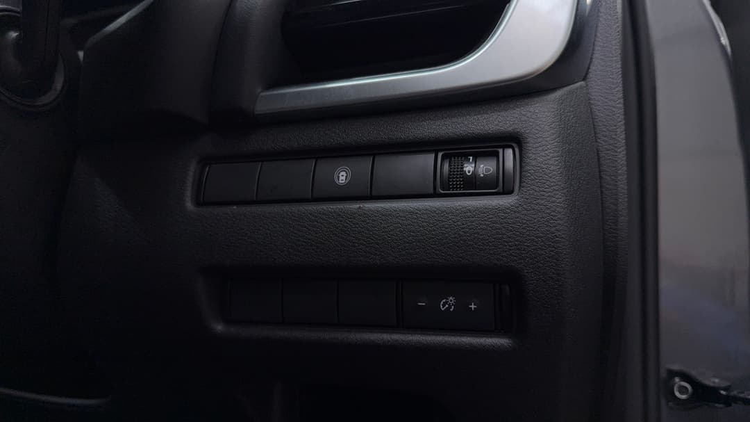 2024 Nissan X-trail St (4WD) 7 Seat, Automatic, 57830 km, Utility Switches/Buttons