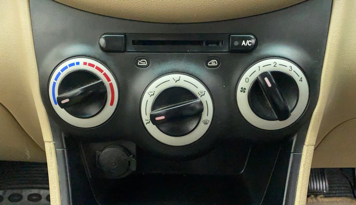 2010 Hyundai i10 MAGNA 1.2, Petrol, Manual, 23,757 km, Dashboard - Air Re-circulation knob is not working