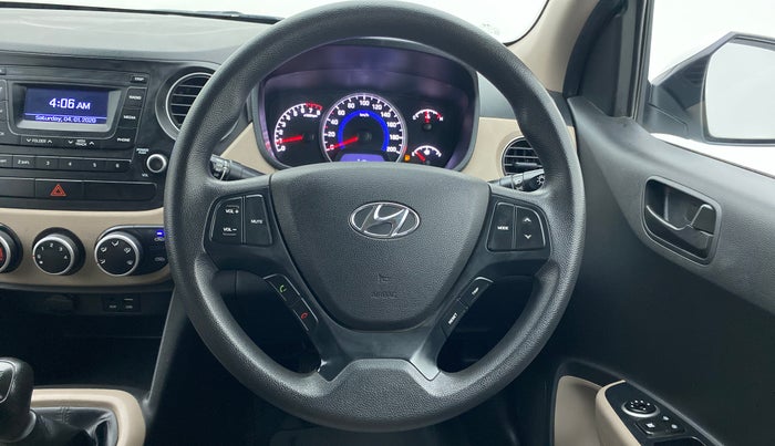 2019 Hyundai Grand i10 MAGNA 1.2 KAPPA VTVT, Petrol, Manual, 32,717 km, Steering Wheel Close Up