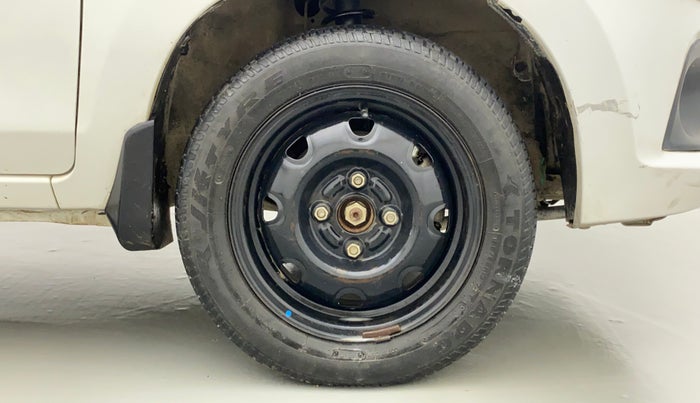 2018 Maruti Alto K10 VXI, CNG, Manual, 35,849 km, Right Front Wheel