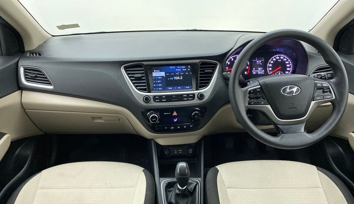 2017 Hyundai Verna 1.6 SX VTVT, Petrol, Manual, 29,275 km, Dashboard