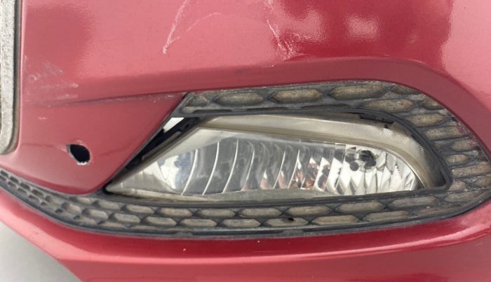 2016 Hyundai Elite i20 ASTA 1.2, Petrol, Manual, 73,202 km, Left fog light - Not fixed properly
