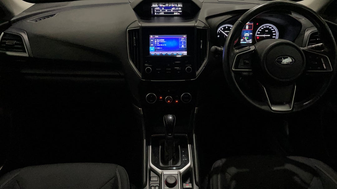 2019 Subaru Forester 2.5i-l (awd), Automatic, 90298 km, Dashboard View