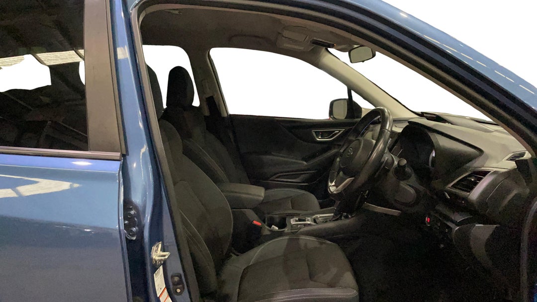 2019 Subaru Forester 2.5i-l (awd), Automatic, 90298 km, Right Side Front Door Cabin View