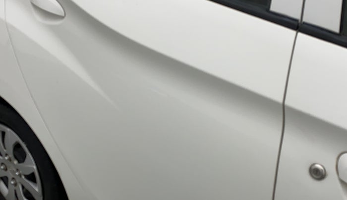 2017 Hyundai Eon SPORTZ, Petrol, Manual, 60,388 km, Right rear door - Slightly dented