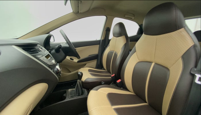 2017 Hyundai Eon SPORTZ, Petrol, Manual, 60,388 km, Right Side Front Door Cabin