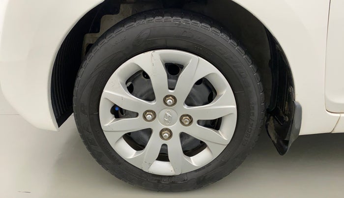2017 Hyundai Eon SPORTZ, Petrol, Manual, 60,388 km, Left Front Wheel