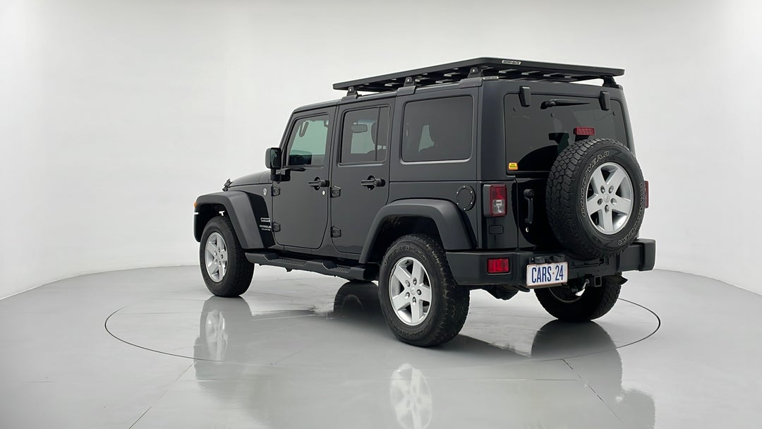 Left Back Diagonal (45- Degree) View