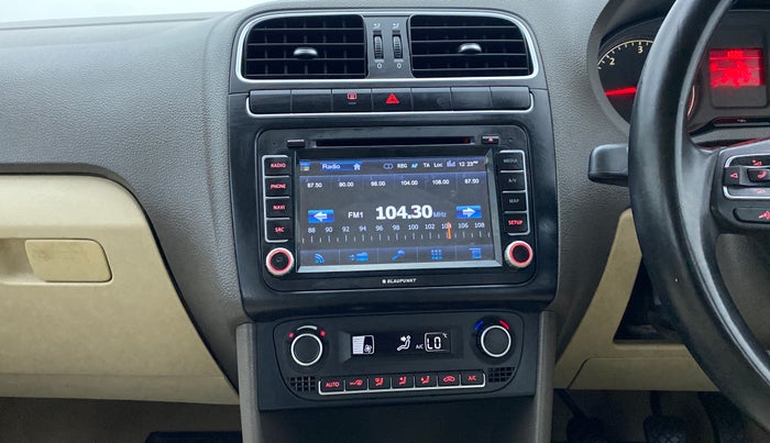 2014 Volkswagen Vento HIGHLINE DIESEL, Diesel, Manual, 1,05,831 km, Air Conditioner