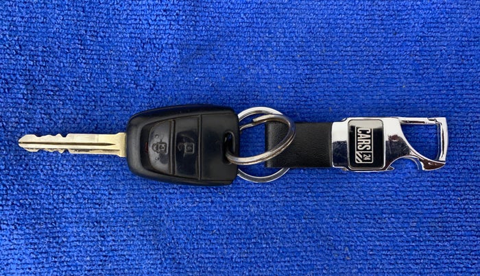 2018 Hyundai Grand i10 SPORTZ AT 1.2 KAPPA VTVT, Petrol, Automatic, 22,456 km, Key Close Up