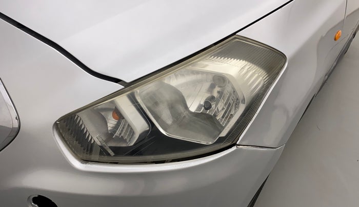 2017 Datsun Go T, Petrol, Manual, 68,815 km, Left headlight - Headlight parking bulb fused
