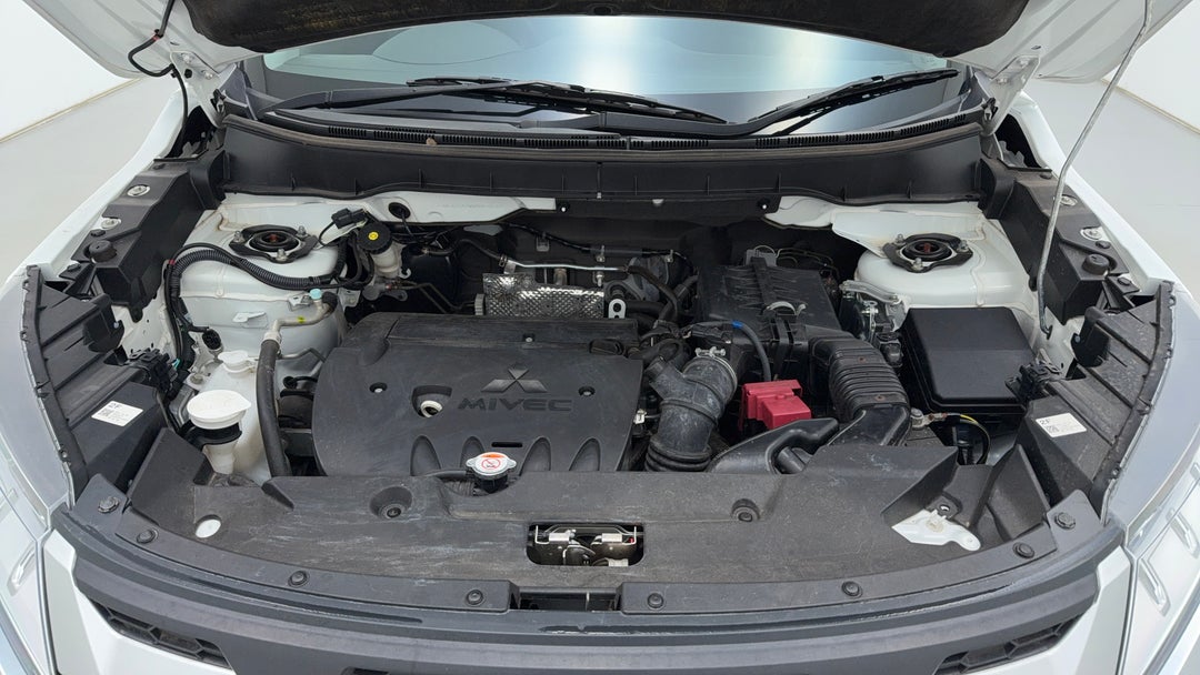 Open Bonnet (Engine)